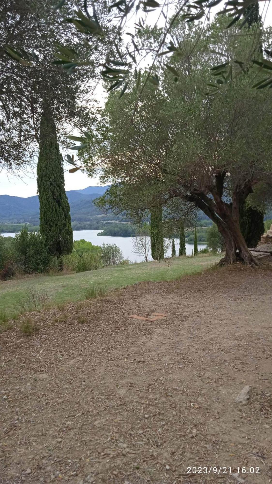 La Terraza Hotel Banyoles Exterior foto